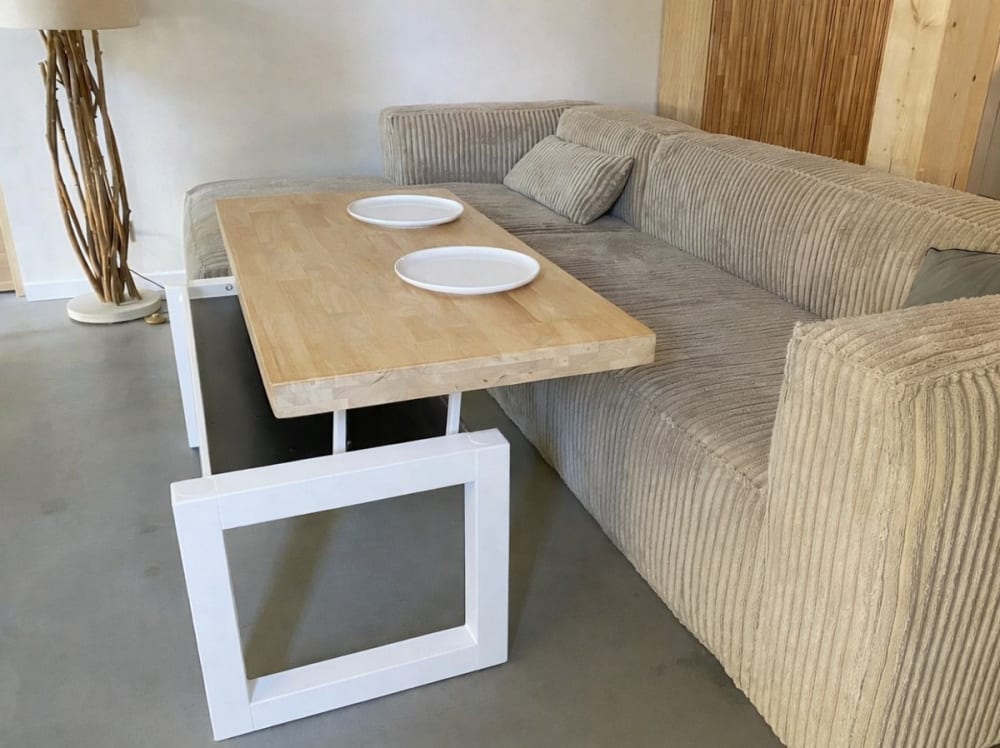 Niedriger Couchtisch aus Eichenholz und Stahl - Maisons Du Monde
