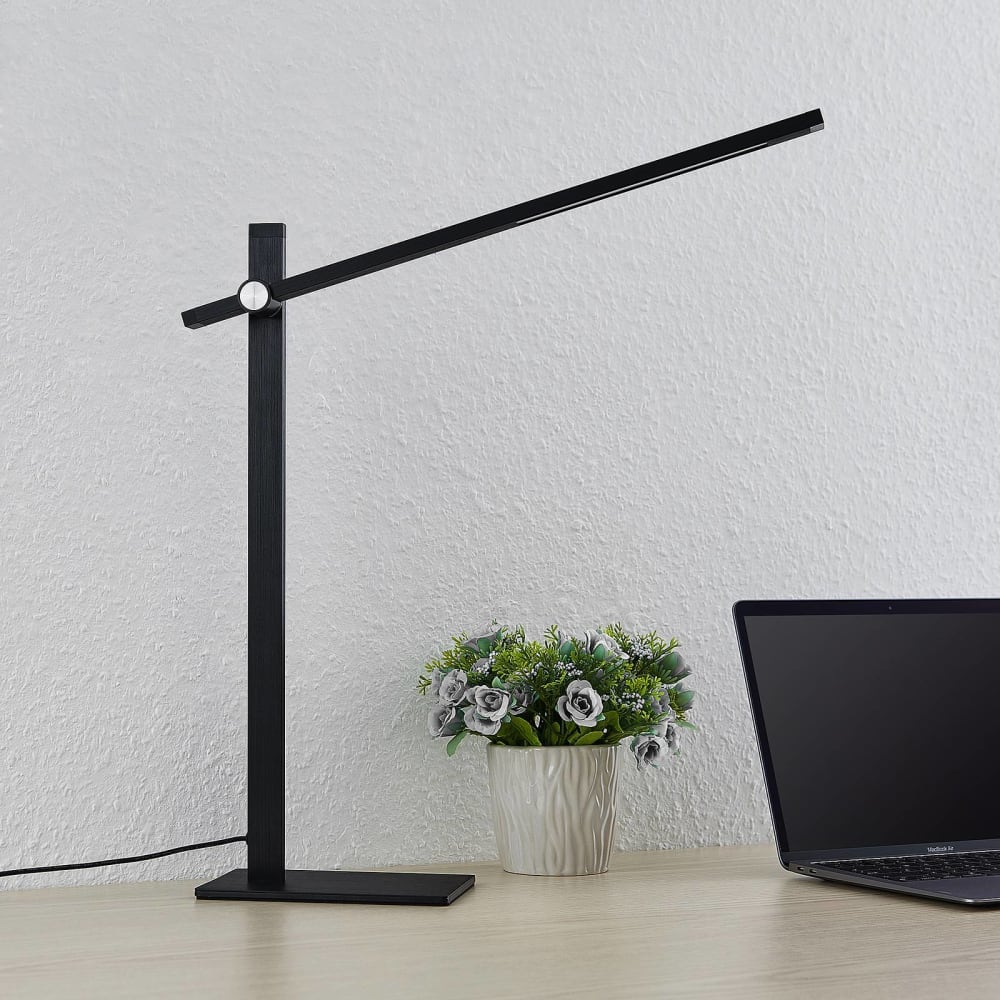 Lampe à poser en métal noir - Maisons du Monde