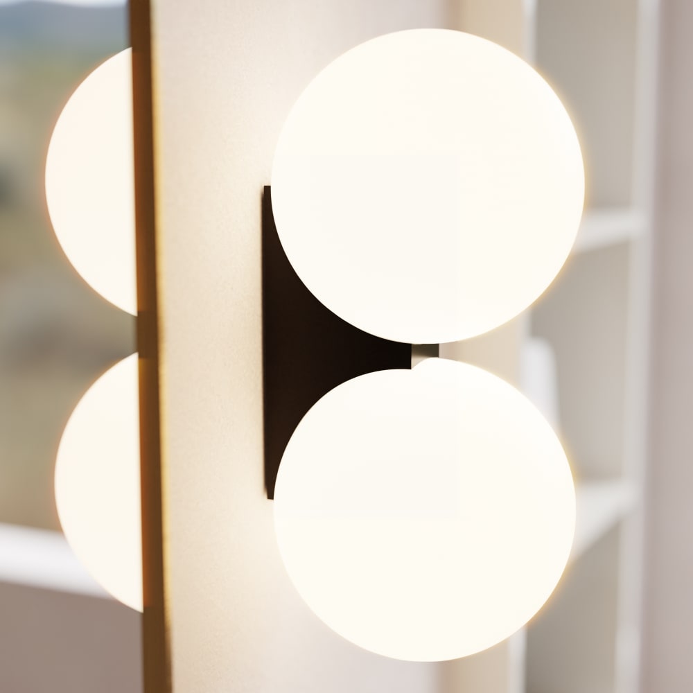 Applique à double boule en verre opale avec base noire mat - Maisons du Monde