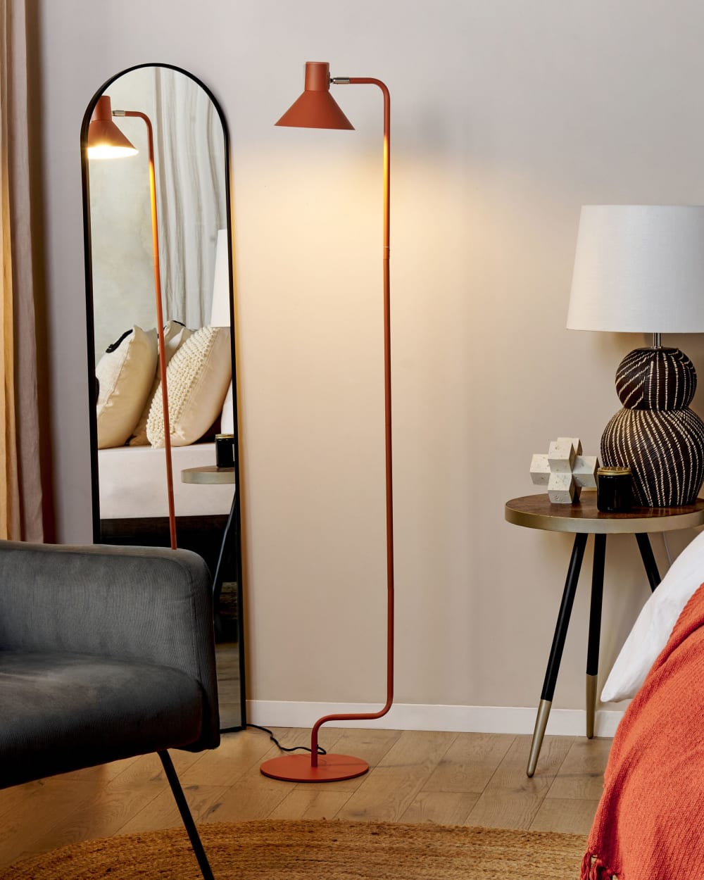 Lampadaire réglable métal orange