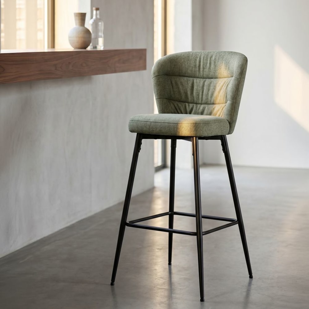 Mauro Ferretti Set aus 2 grünen Barhockern mit Metallbeinen, 52 x 59 x 108 cm style classic chic - Stoff