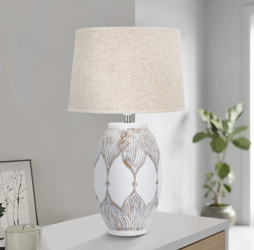 Lampe de table en résine blanche avec abat-jour beige ø 38x67 cm — vue 3