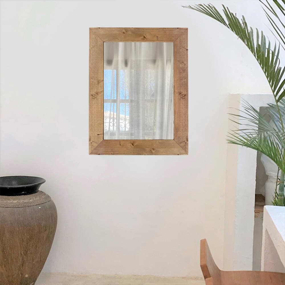 Miroir mural en bois massif couleur chêne 68x88cm