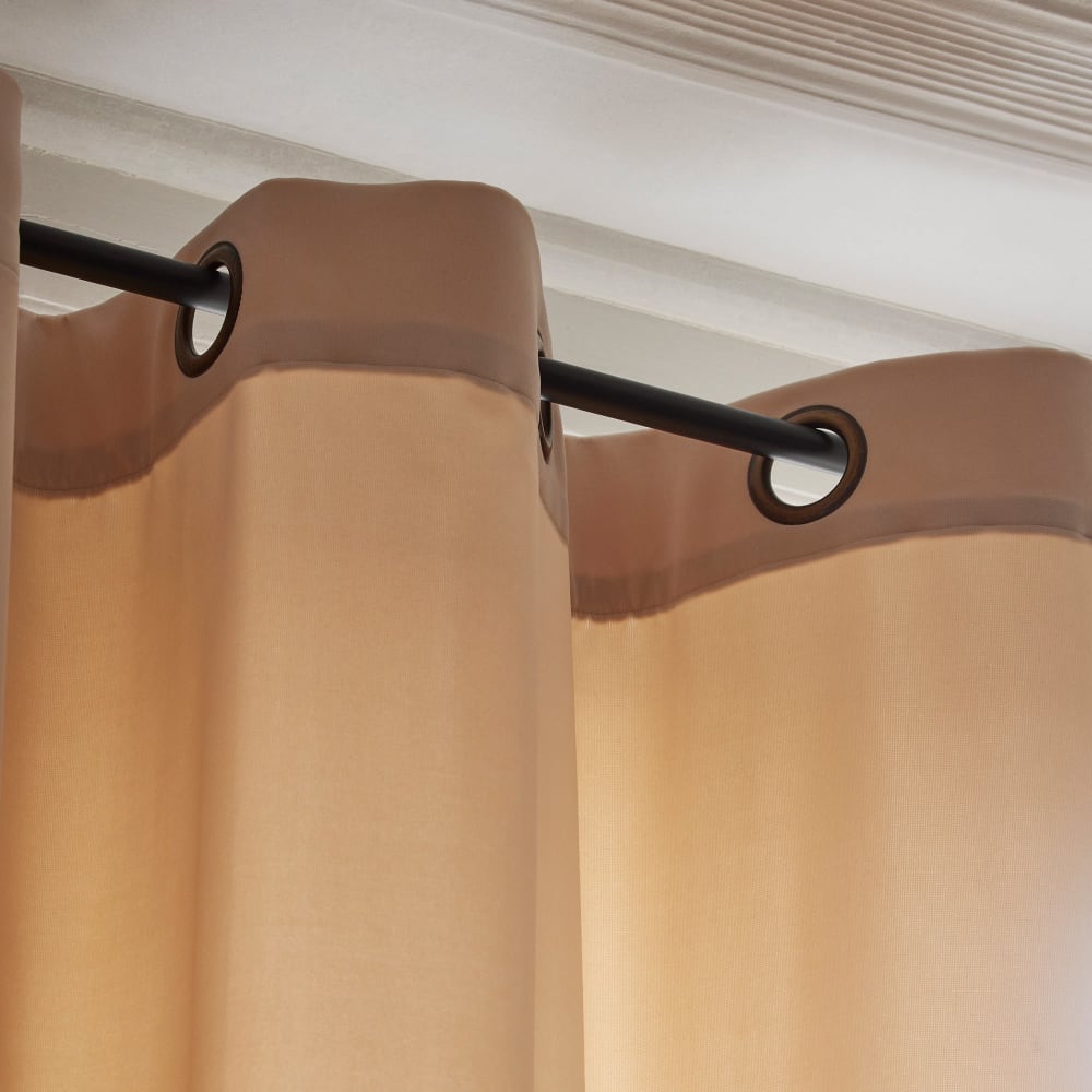 Rideau velours mat au tissage dense ecru 135x350 cm - Maisons du Monde