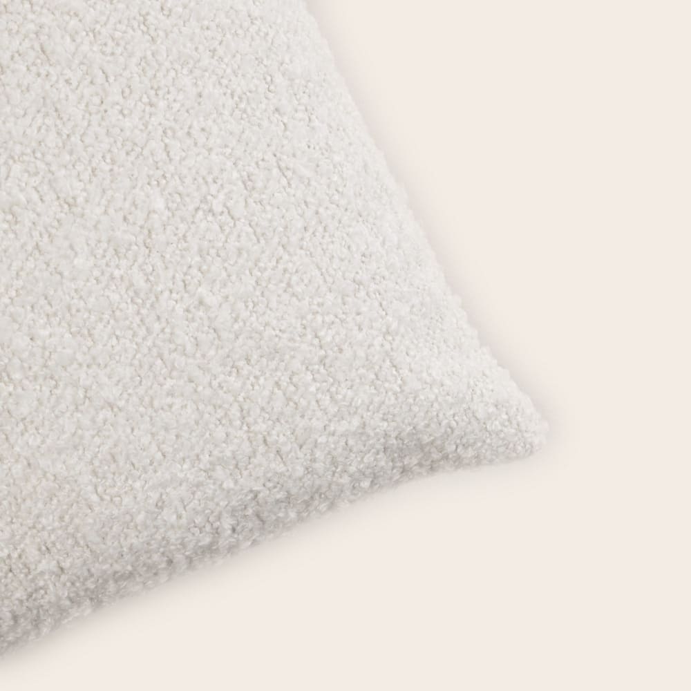 Housse de coussin en acrylique ecru 40x40 cm - Maisons du Monde