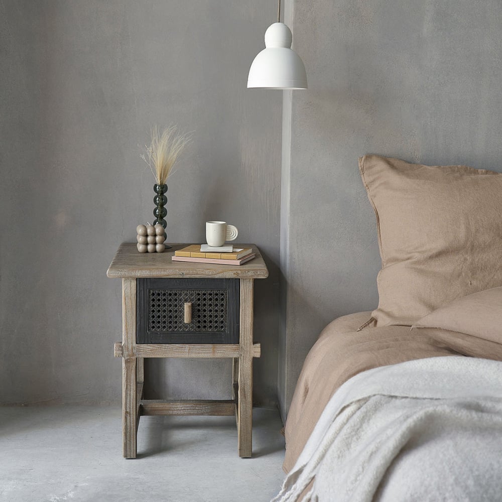 BERAH GETAH Nachttisch aus massiver, recycelter Kiefer style modern Grau Holz