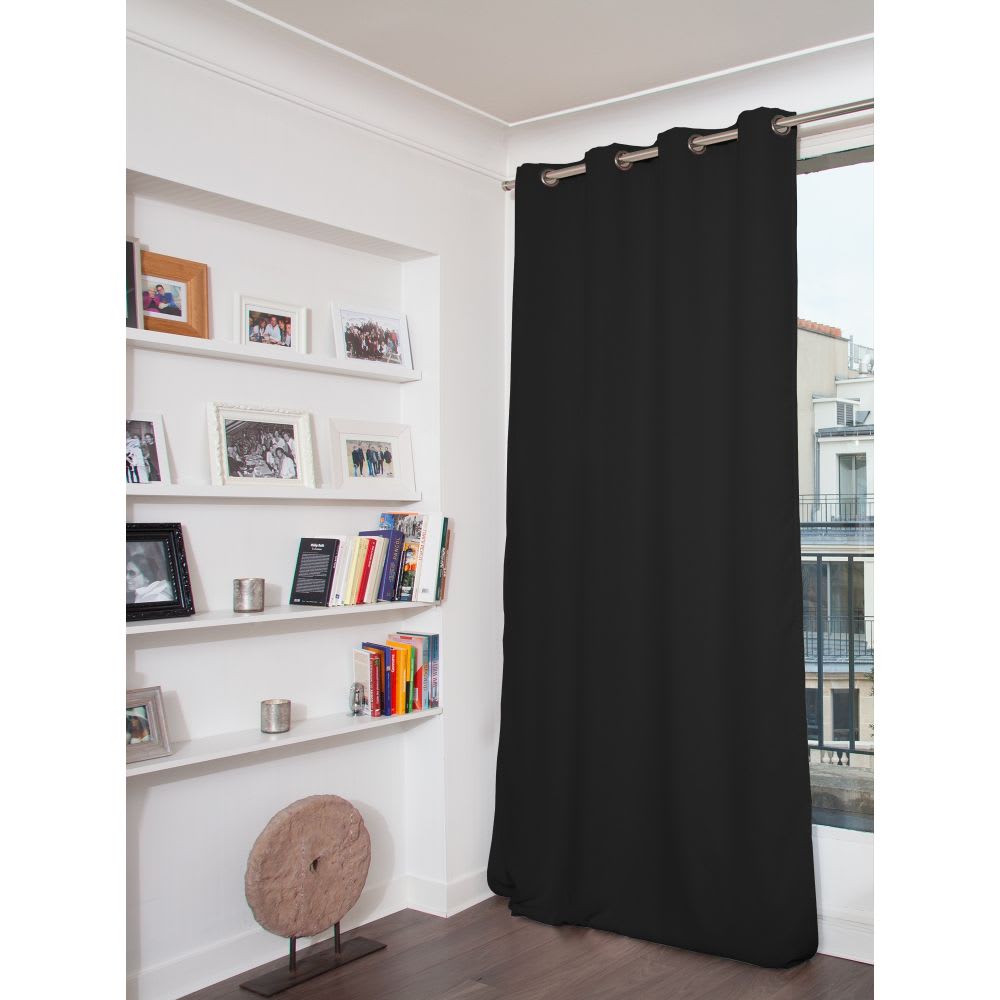 Rideau Occultant Total Velours Oeillet Noir MC710 135x260