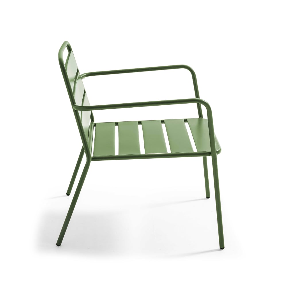 Fauteuil bas de jardin en métal vert cactus