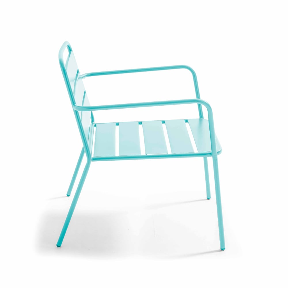 Fauteuil bas de jardin en métal bleu turquoise