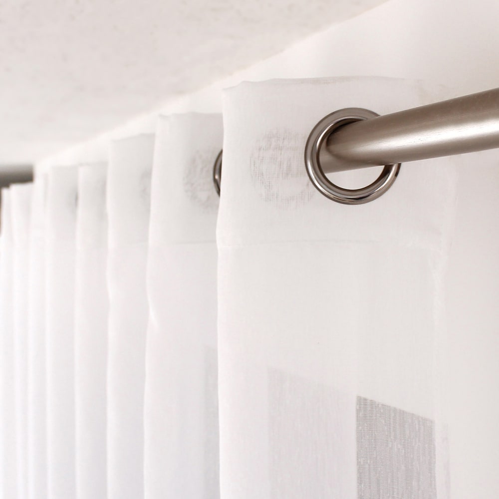 Voilage uni à oeillets grande largeur polyester blanc 420x240 cm - Maisons du Monde