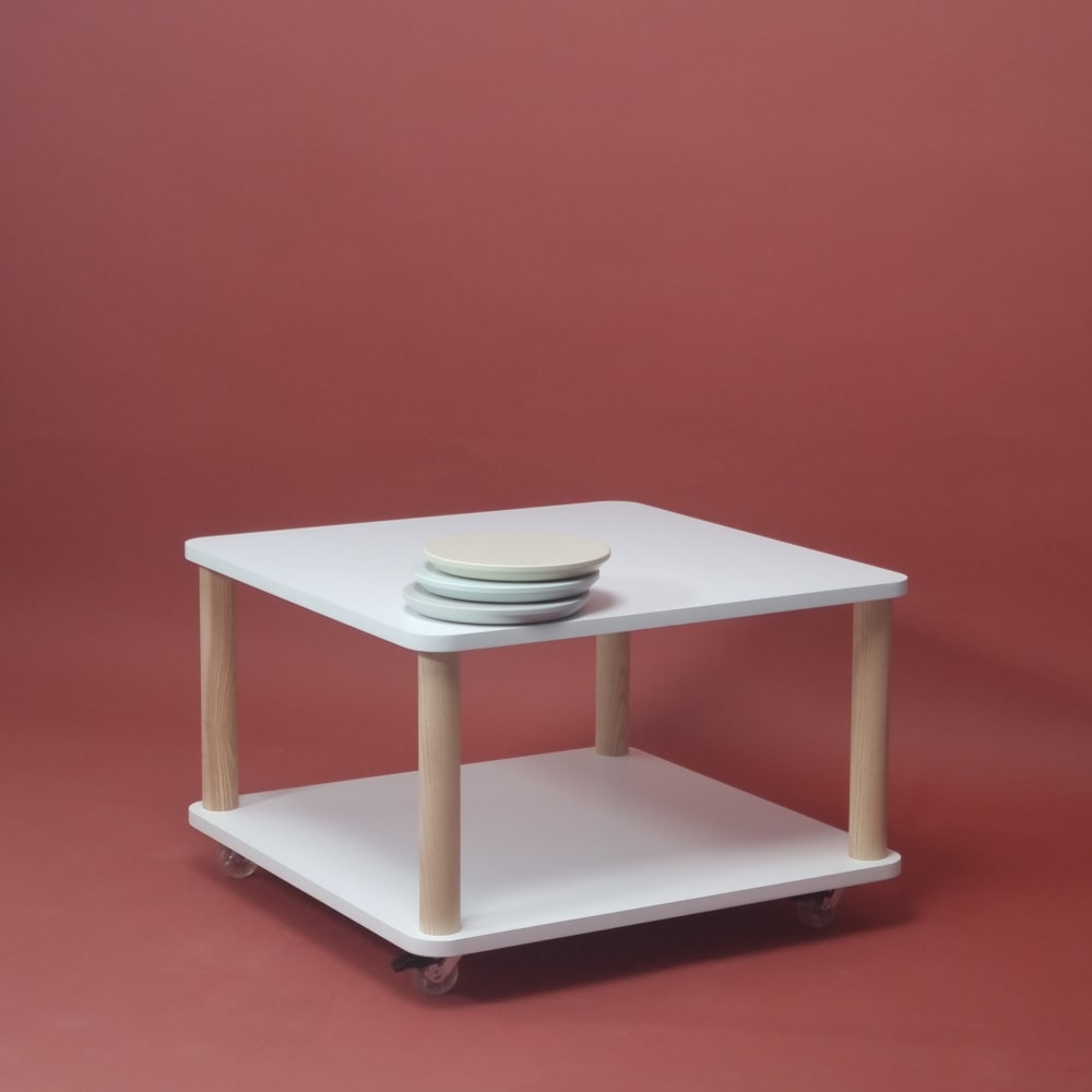 Couchtisch auf Rollen, 64x64x42,5, Braun Beige - Maisons Du Monde