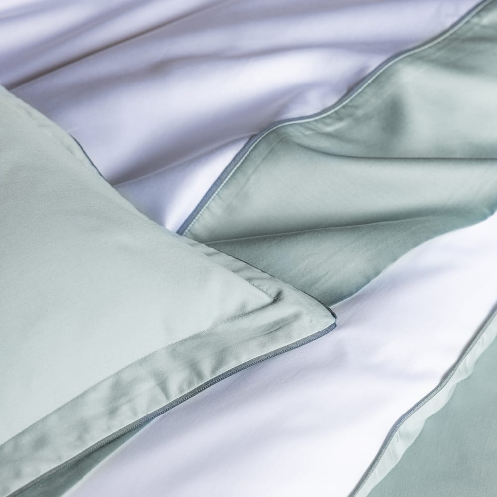 Housse de couette en satin de coton bio bleu 260x240 — vue 4