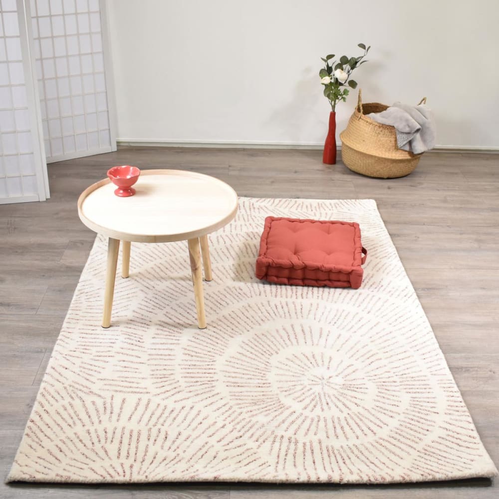 Tapis salon tufté main en laine haute qualité motif fleur écru 200x290 - Maisons du Monde