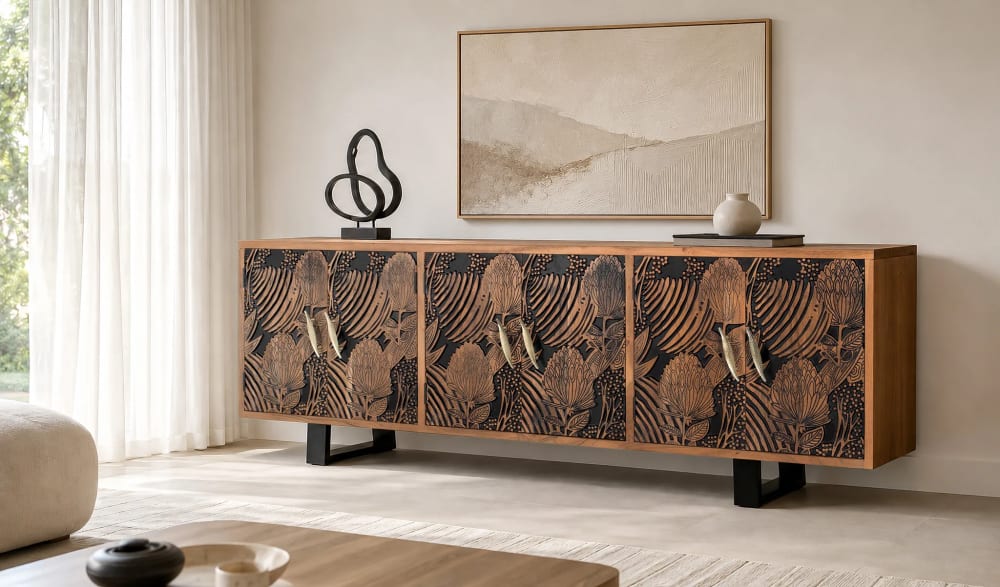 Sideboard aus natürlichem Akazienholz und Schwarz sowie Metall -