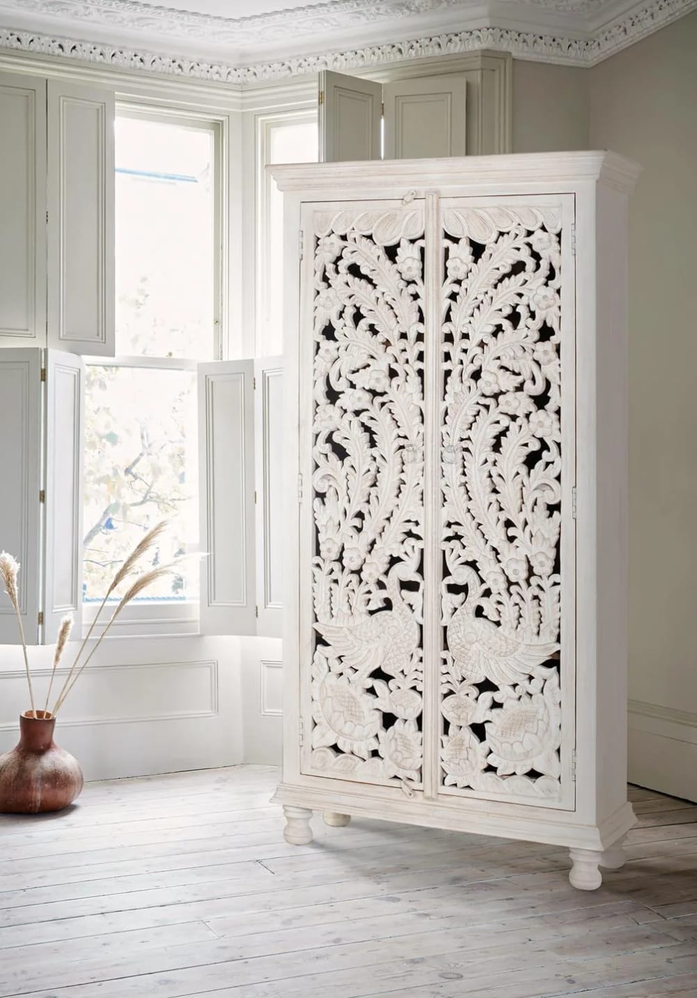 Armoire en bois manguier blanc vieilli - Maisons du Monde
