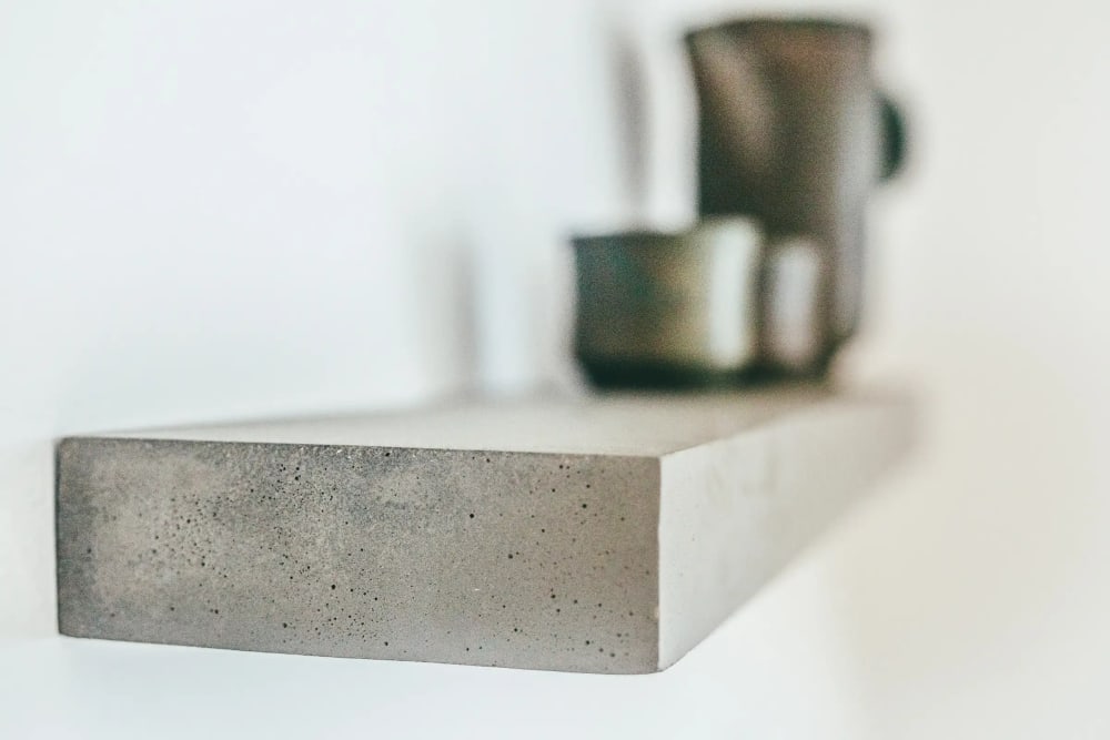 Etagère design minimaliste en béton gris - 60x12cm