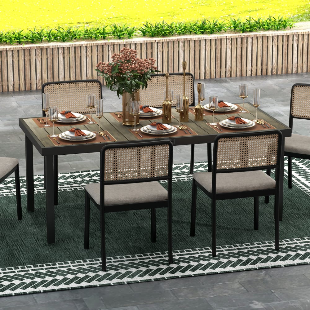 Table de jardin rectangulaire 8 personnes alu noir plateau aspect bois