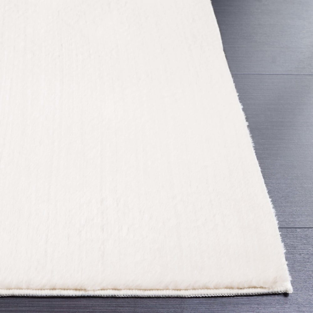 Tapis solide et tonale en polyester blanc, 122 x 183 cm — vue 4