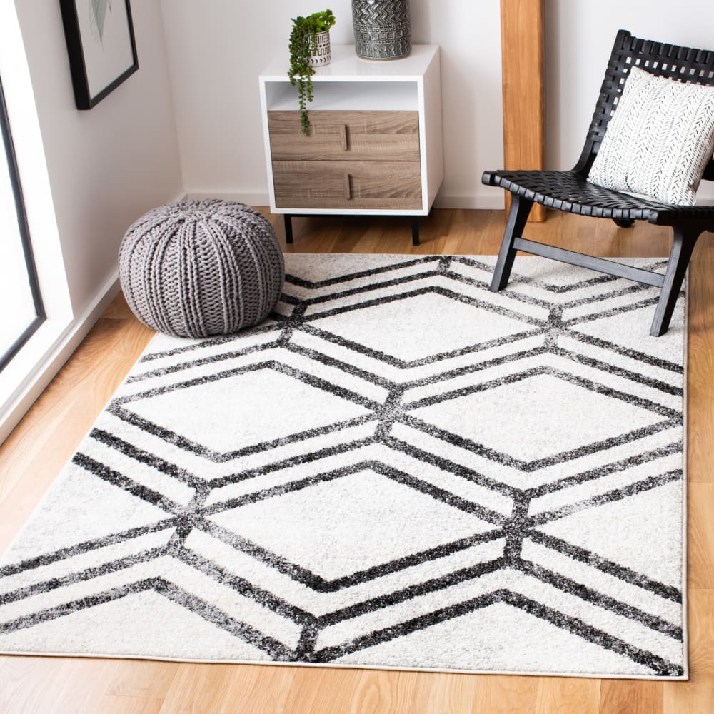 Tapis géométrique moderne en polypropylène blanc/gris, 183 x 274 cm — vue 3