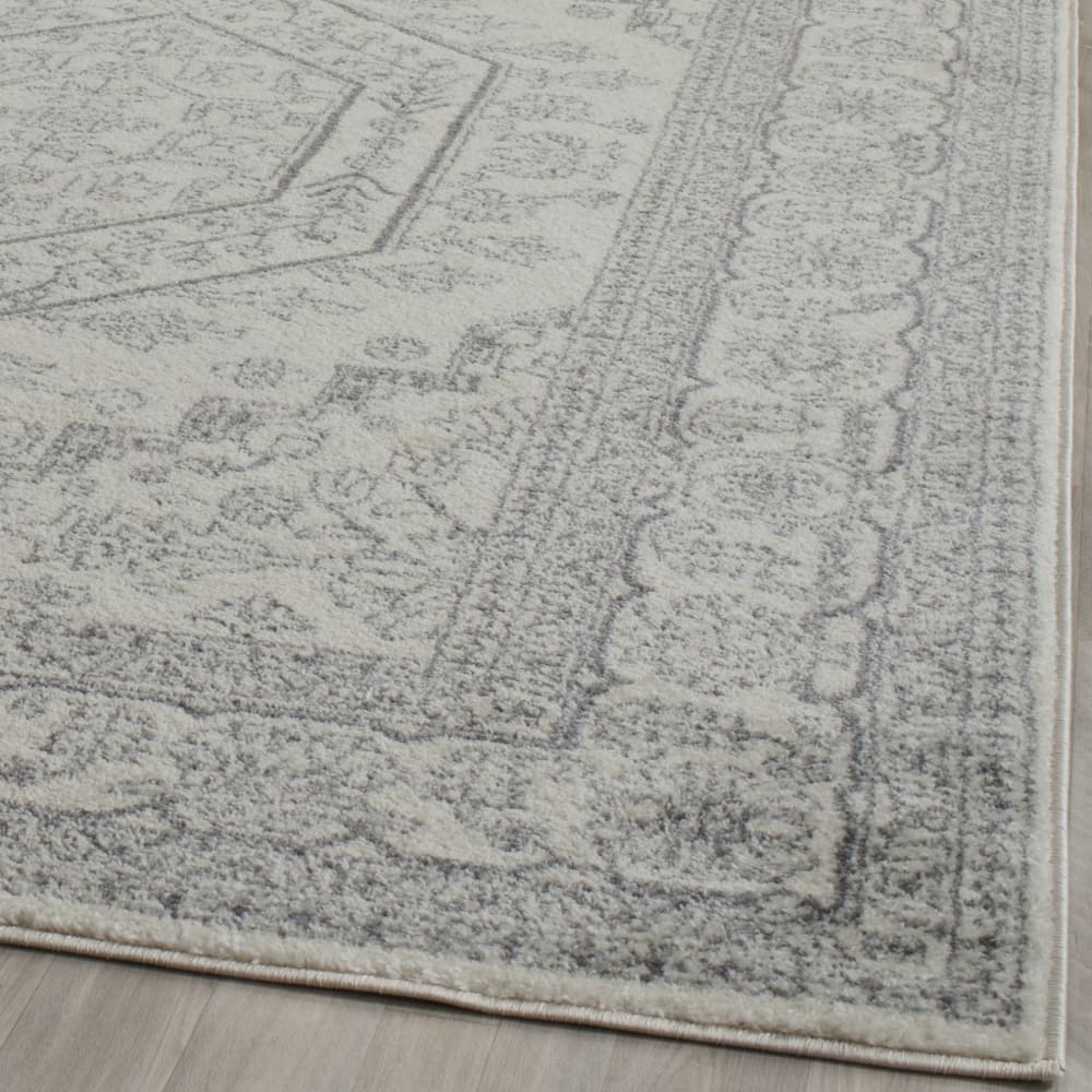 Tapis médaillon en polypropylène blanc/argent, 183 x 274 cm — vue 4