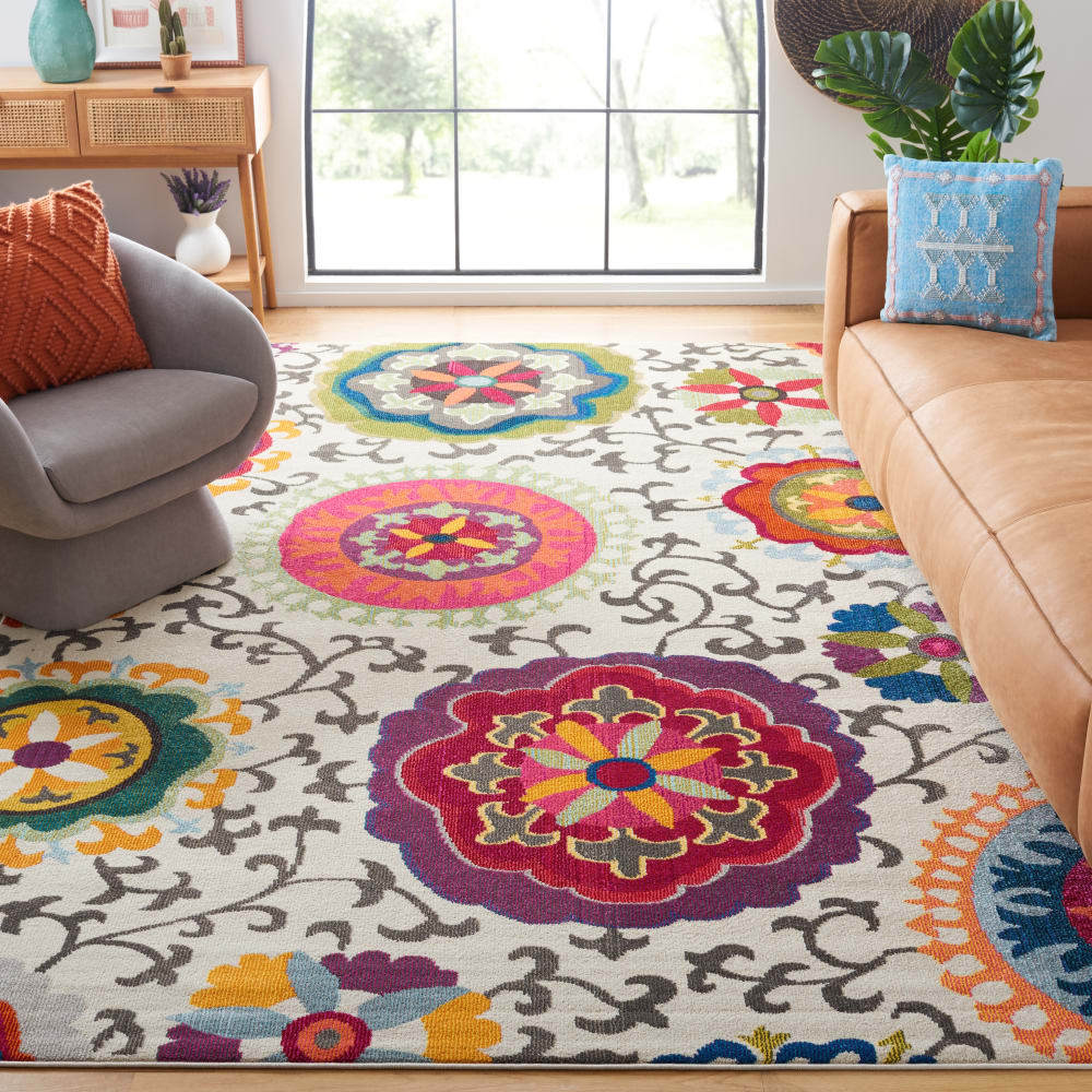 Tapis bohème chic en polypropylène blanc/multicolore, 235 x 335 cm — vue 3