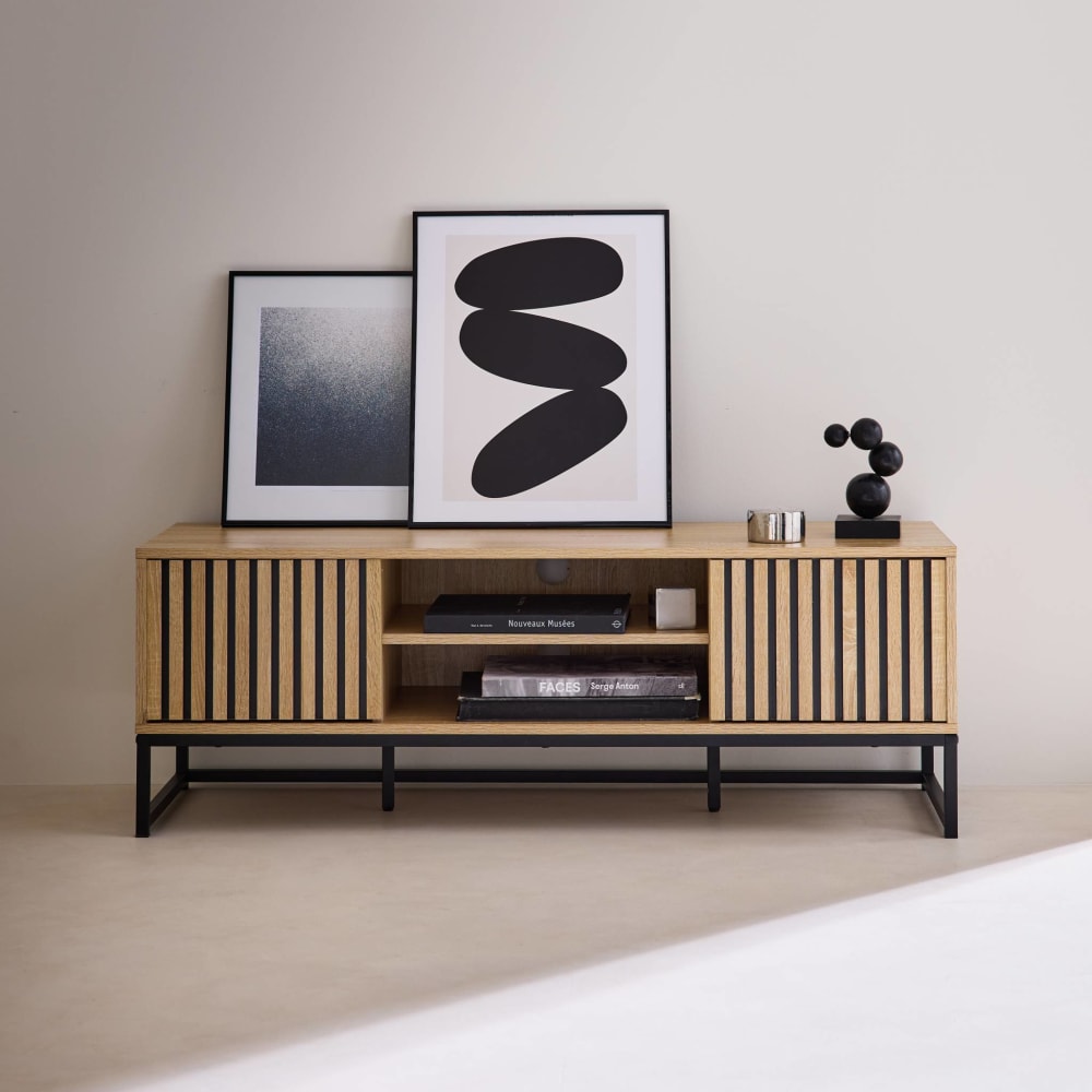 Meuble tv décor bois rainuré et métal noir 2 portes