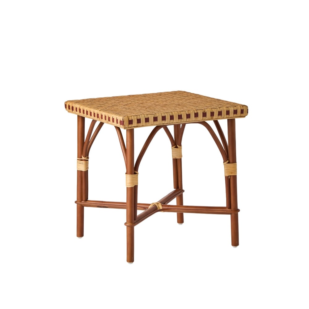 Table basse en rotin