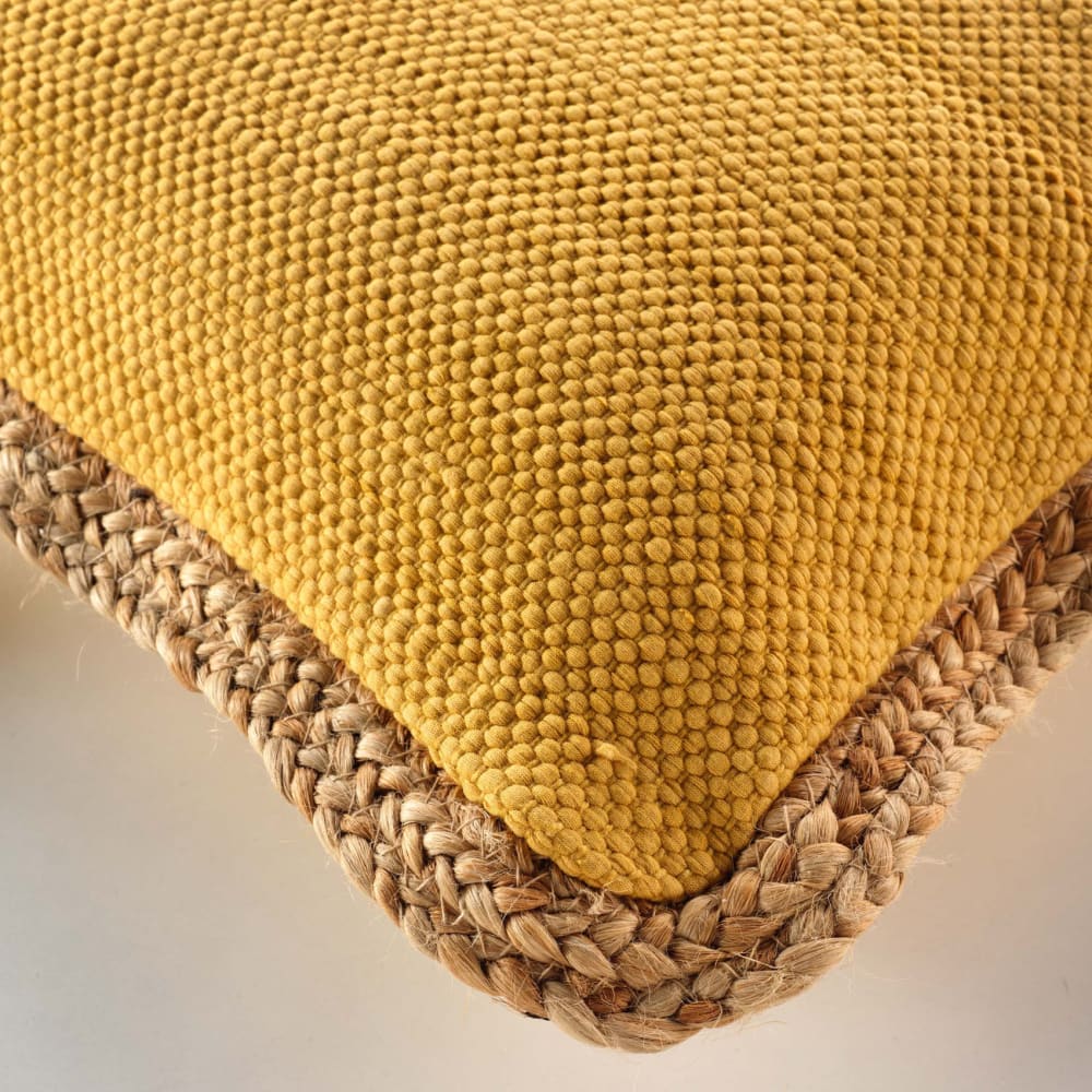 Coussin bifaces avec contour en jute coton/polyester jaune 45x45 cm - Maisons du Monde