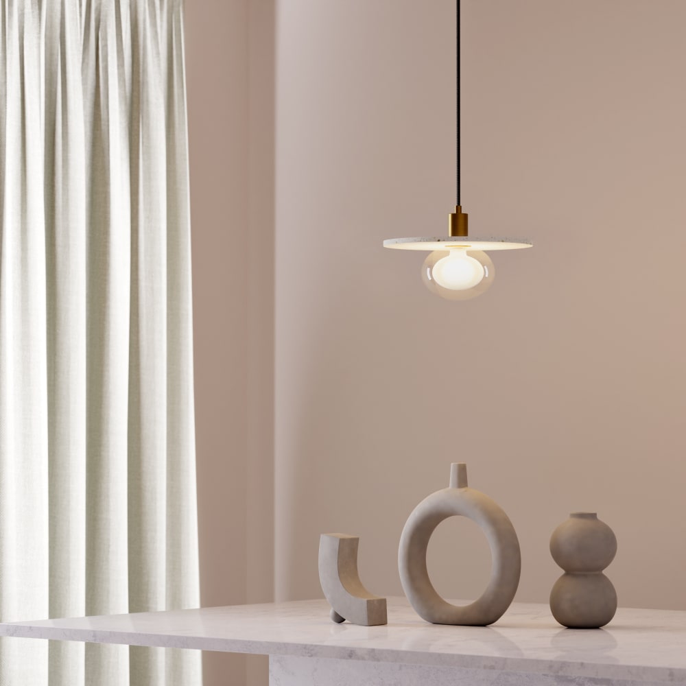Lampe à suspension en terrazzo polychrome d30cm — vue 3