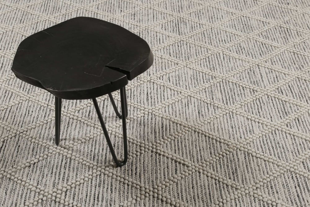 Tapis tissé main pure laine et coton mélangé noir et blanc 140x200 - Maisons du Monde