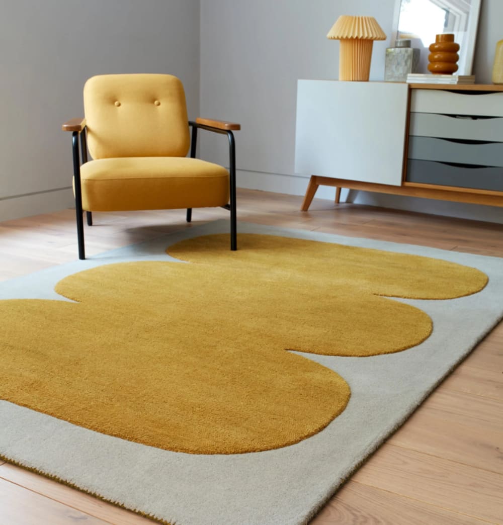 Tapis de salon moderne en laine jaune 120x170 cm - Maisons du Monde