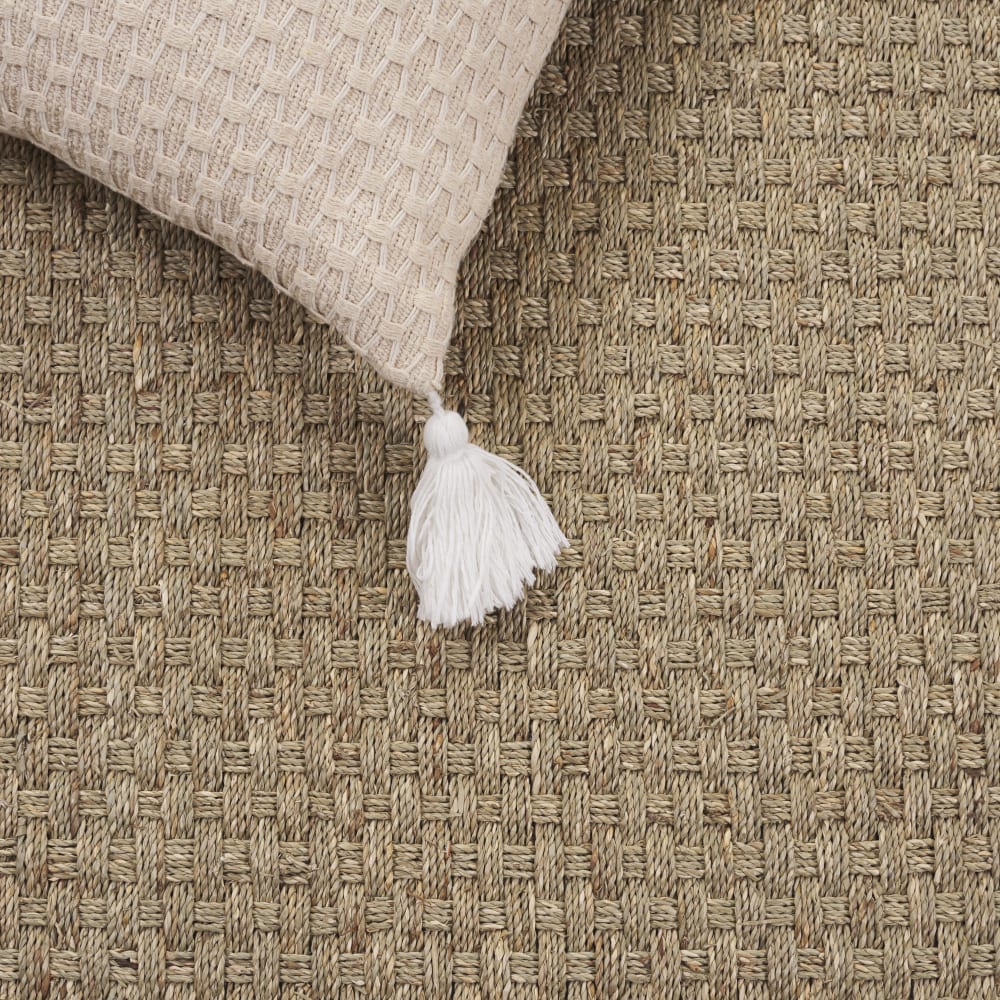 Tapis fibre naturelle en herbiers marins beige/blanc, 76 x 122 cm — vue 4