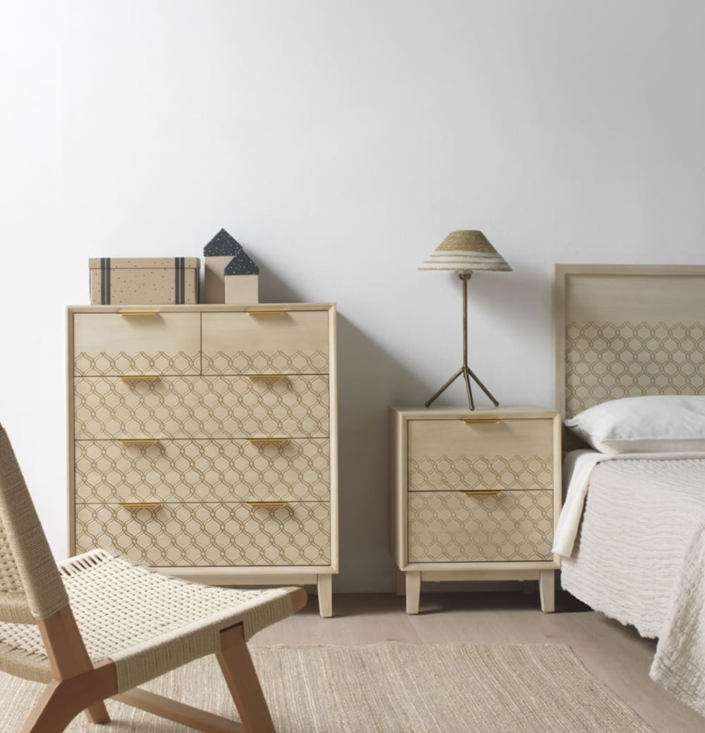 Table de chevet 2 tiroirs en placage de chêne et couleur beige