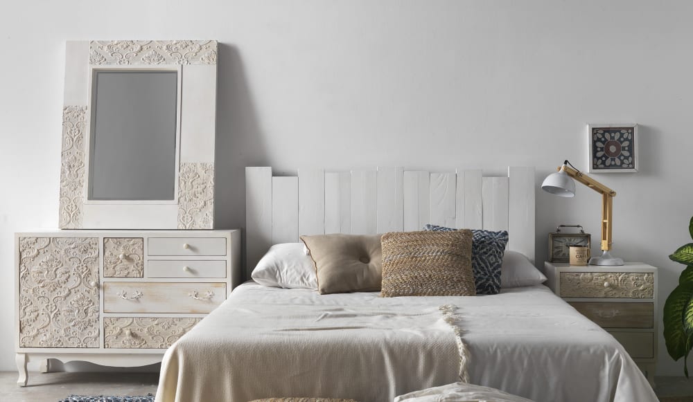 Miroir plaqué sapin blanc 80x100 cm - Maisons du Monde