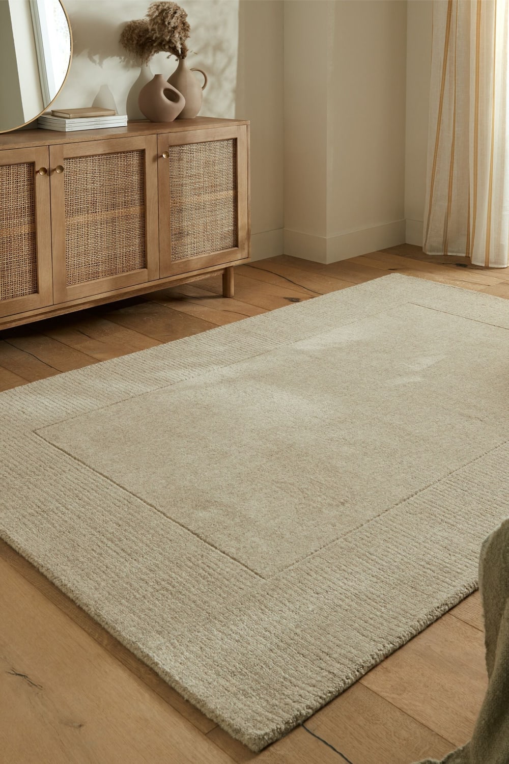Tapis de salon uni en laine beige 120x170 cm — vue 3