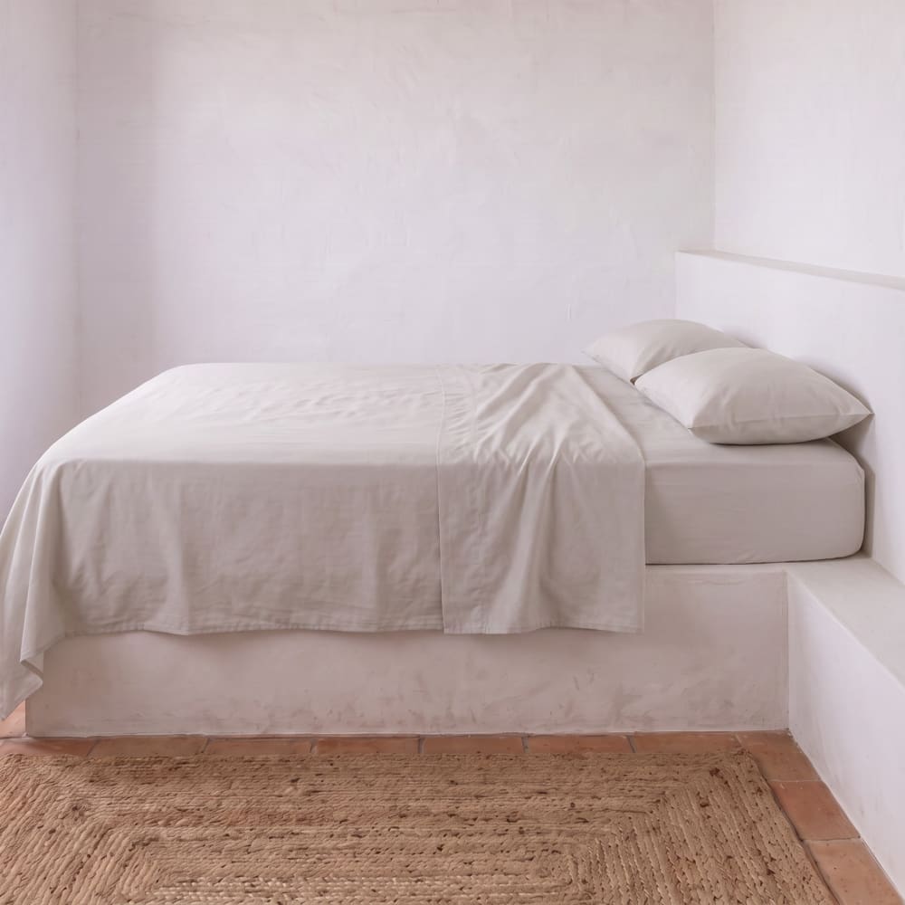 Drap-housse en 100% coton gris clair 80x200x30 cm — vue 3