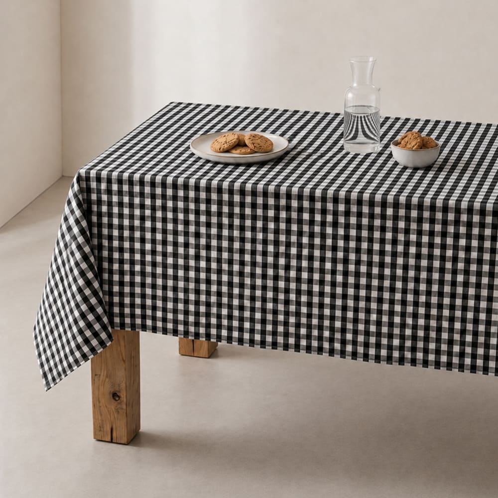 Nappe en coton antitache tissu à carreaux noir 140x180 cm - Maisons du Monde