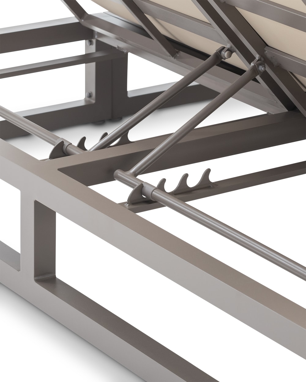 Lit balinais double taupe avec coussins gris 180x190x44cm