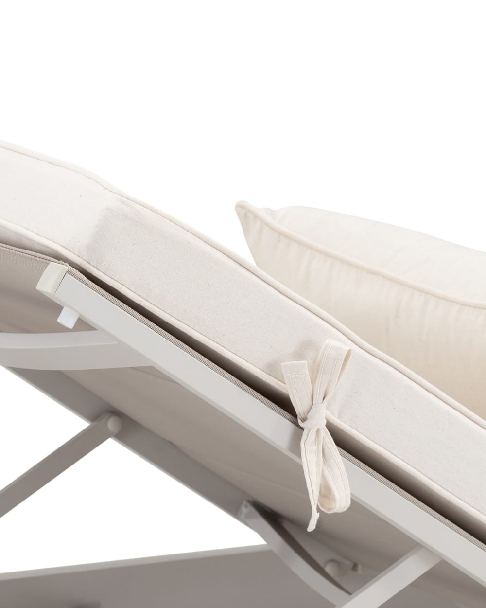 Coussin écru avec petit coussin pour chaise longue de jardin