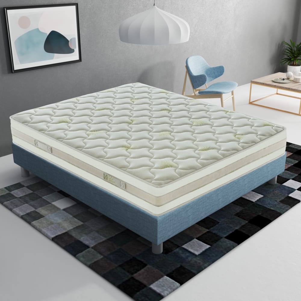 Matelas en mousse mémoire de forme 200x200 épaisseur 25 cm - Maisons du Monde