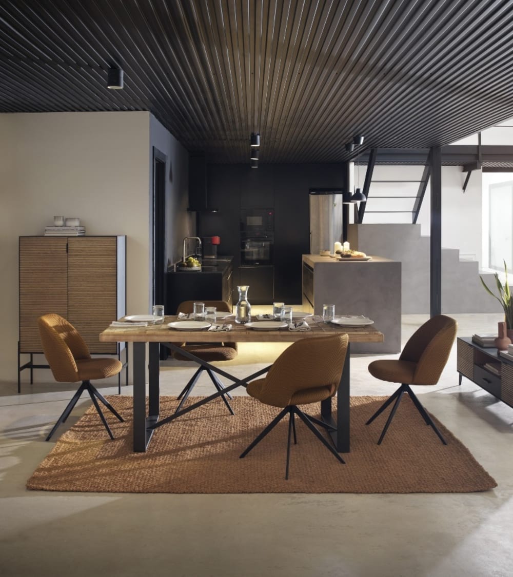 Buffet plaqué en frêne noir avec portes naturelles - Maisons du Monde