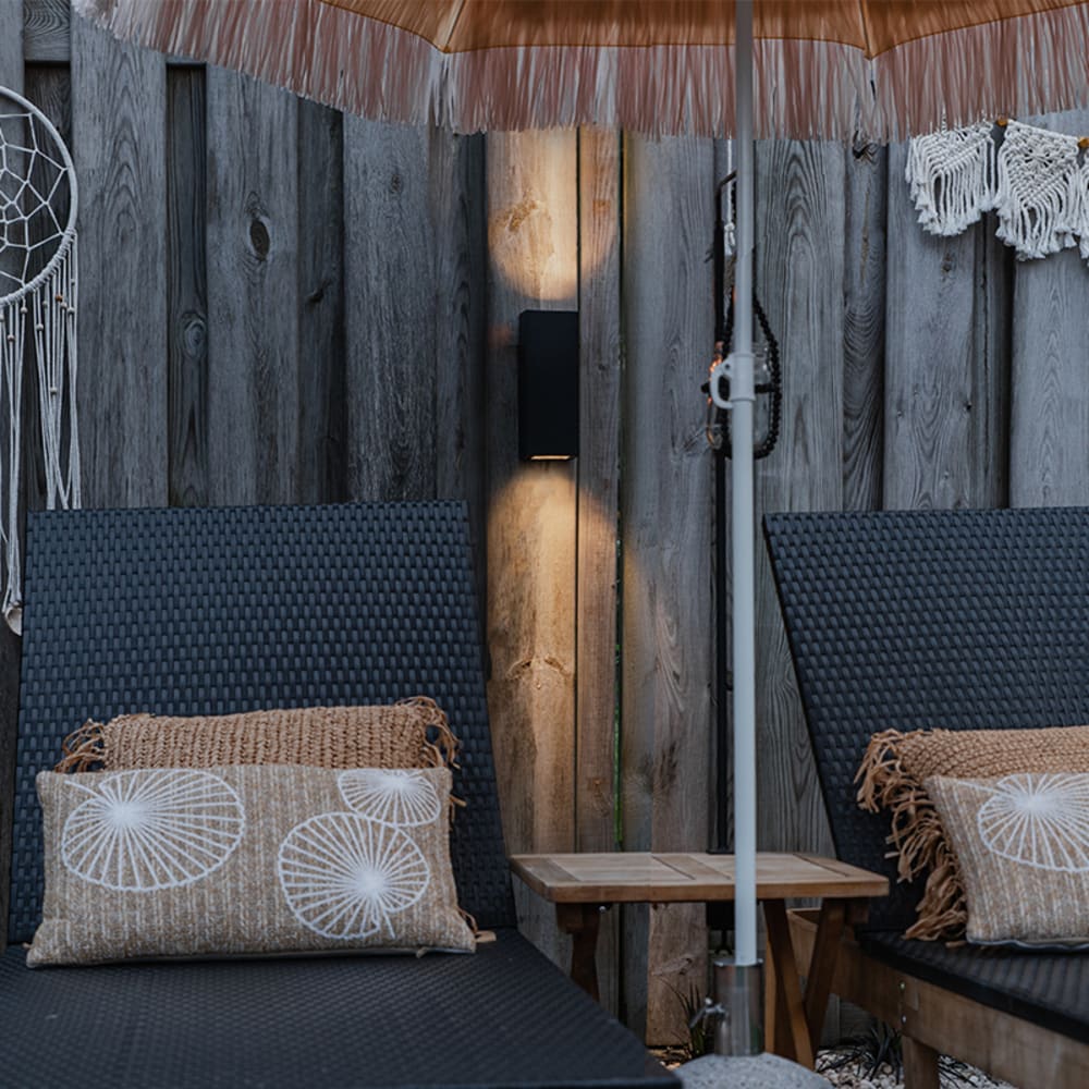 Applique extérieur en aluminium noir - Maisons du Monde