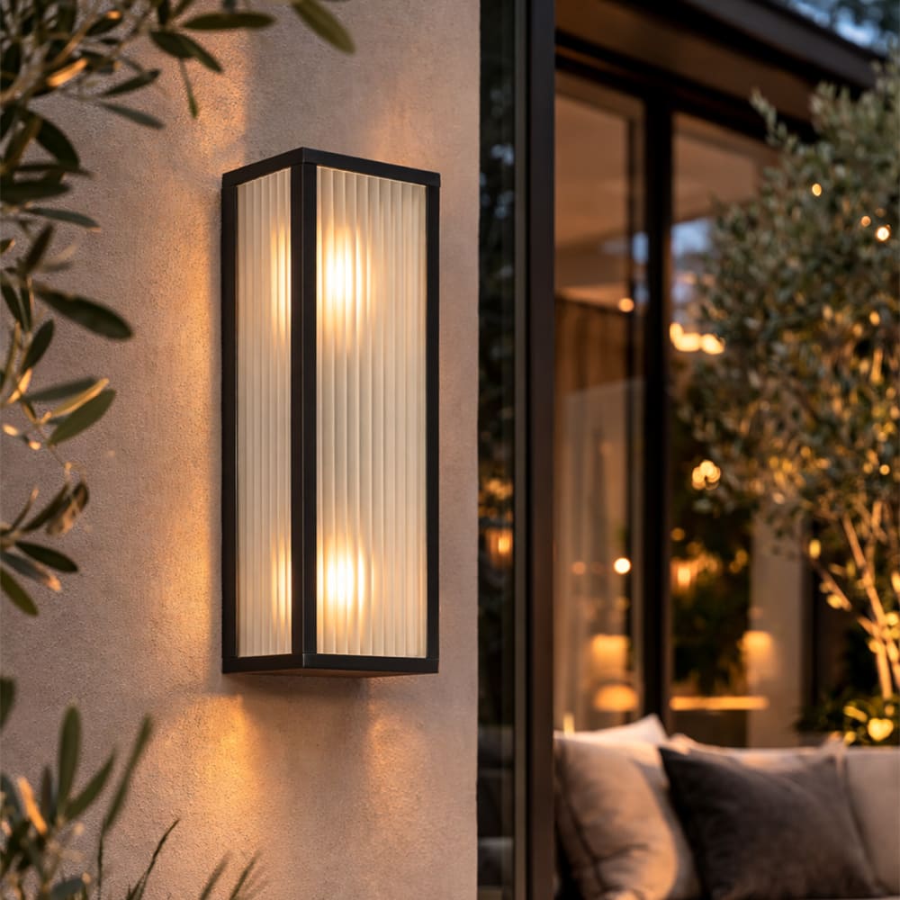 Applique extérieur en aluminium noir - Maisons du Monde