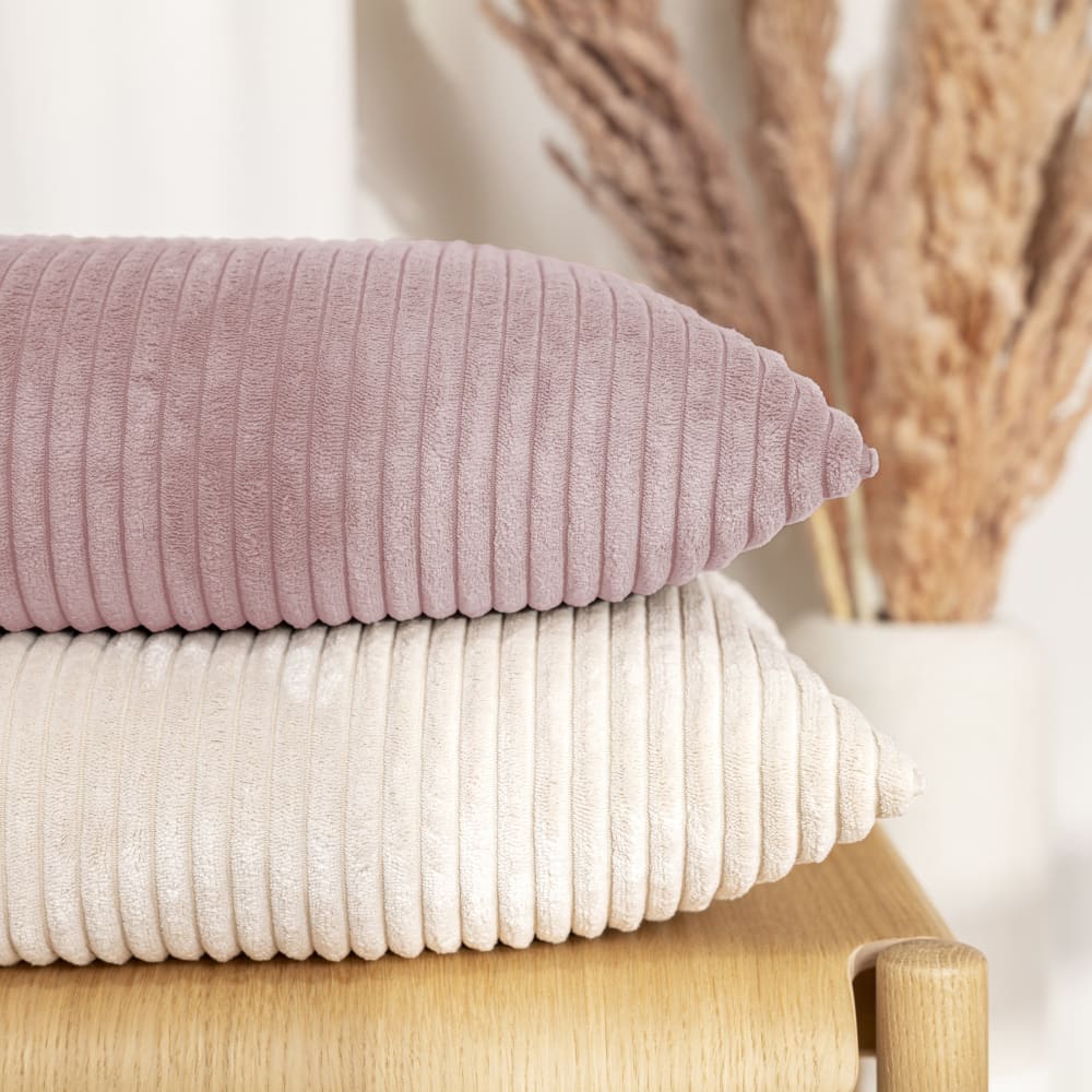 Housse de coussin gros velours cotelé rose 60x60 cm - Maisons du Monde