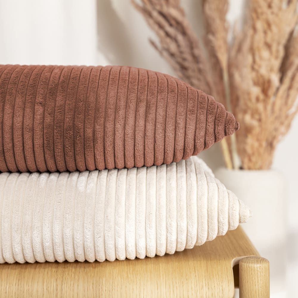 Housse de coussin gros velours cotelé vieux rose-brique 60x60 cm - Maisons du Monde