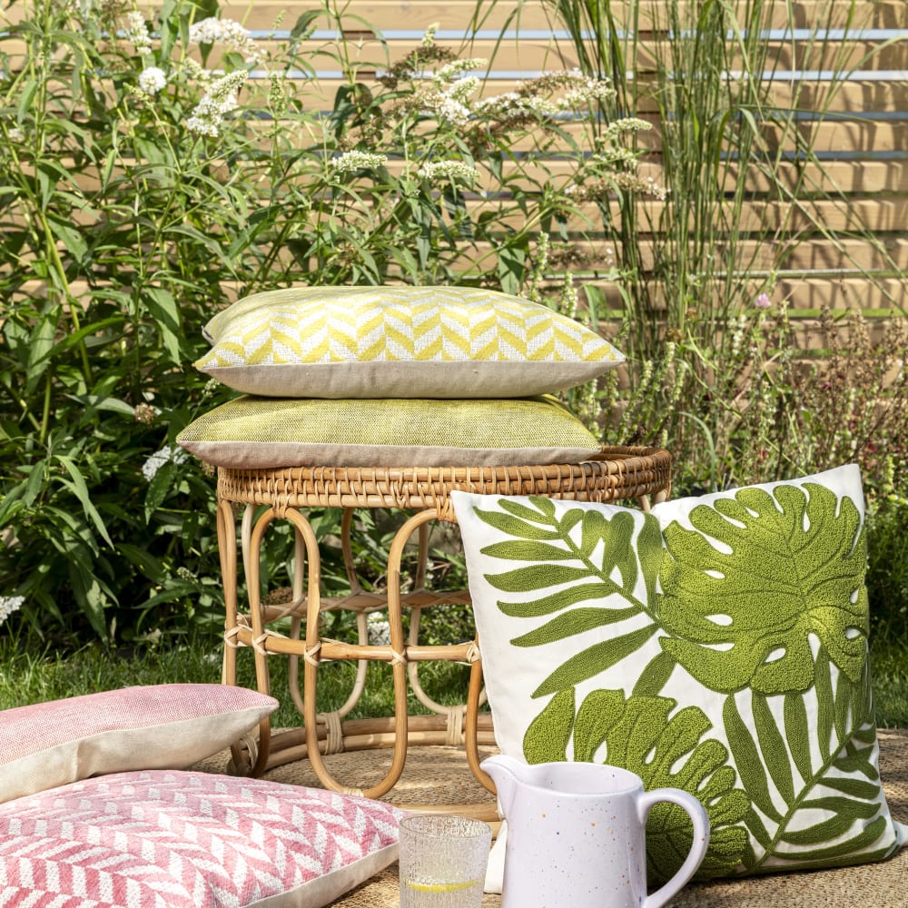 Housses de coussin jacquard velours vert - lot de 2 -30x50 - Maisons du Monde