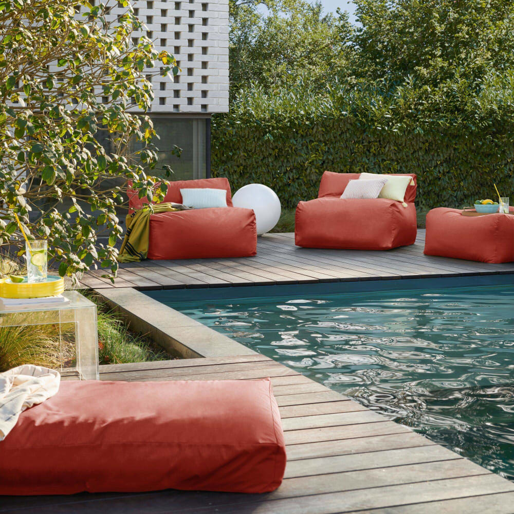 Pouf bain de soleil en fibres recyclées tomette 160 x 60 cm - Maisons du Monde
