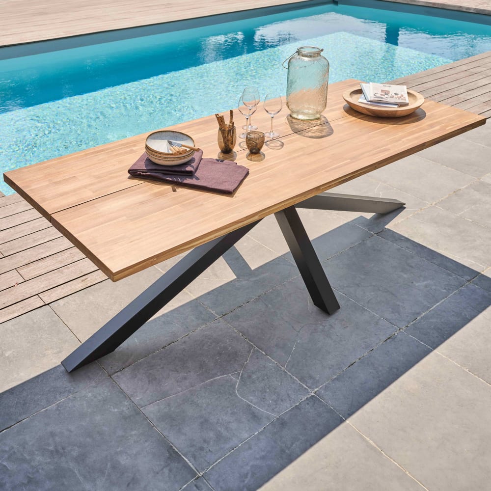 Table de jardin en aluminium et bois d'acacia 8 places 240x95 cm - Maisons du Monde