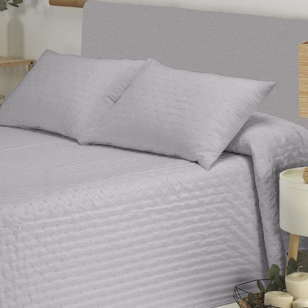 Couvre lit lisse Gris 250X270cm - Maisons du Monde