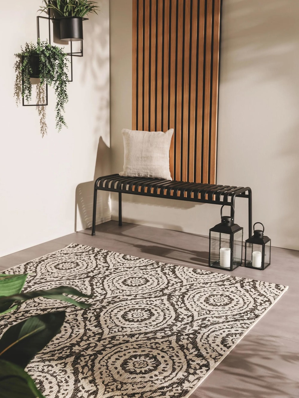 Tapis d'extérieur & intérieur blanc & noir 240x340 - Maisons du Monde